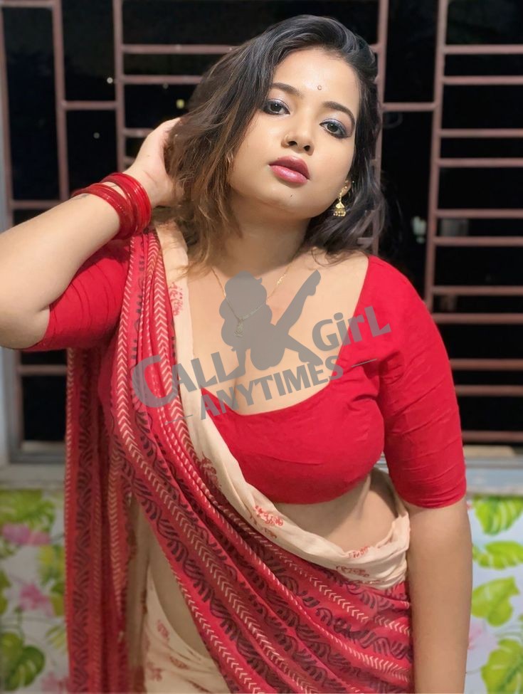 I'm Nazia khan from Solapur I'm a thin midsection