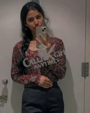 Ayesha Khan – Call Girl Services in Kolkata for Comfortable Time