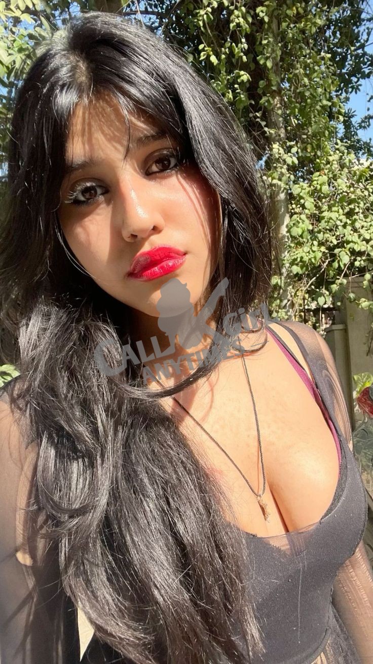 The shocking energetic Kritika in this photograph is awesome