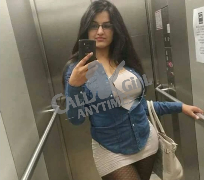 I'm Shatrah living in Kharghar, Asansol