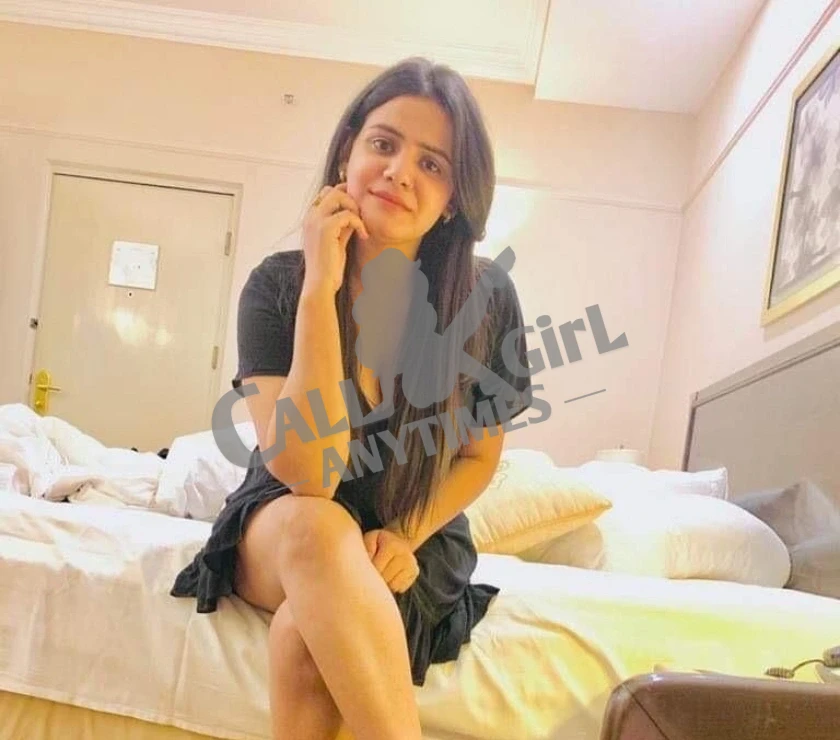 Hi dear. I'm Remmy a full figured and hot Asansol young lady